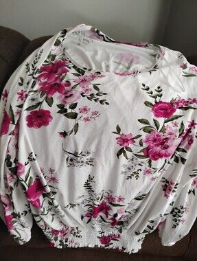 White Floral Long Sleeve Blouse